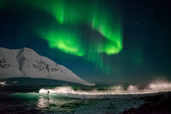 Trailer – Under an Arctic Sky