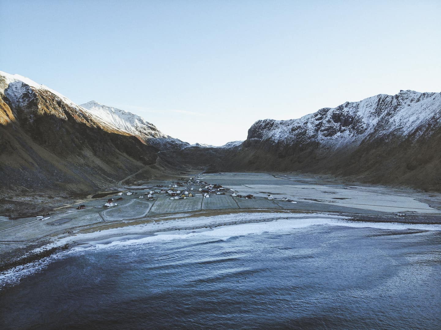 Premiere – Surfers of Lofoten