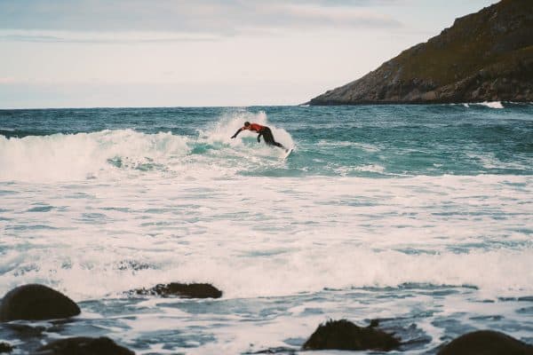 Lofoten Masters – Bra surf, god stemning og rå live-dekning!