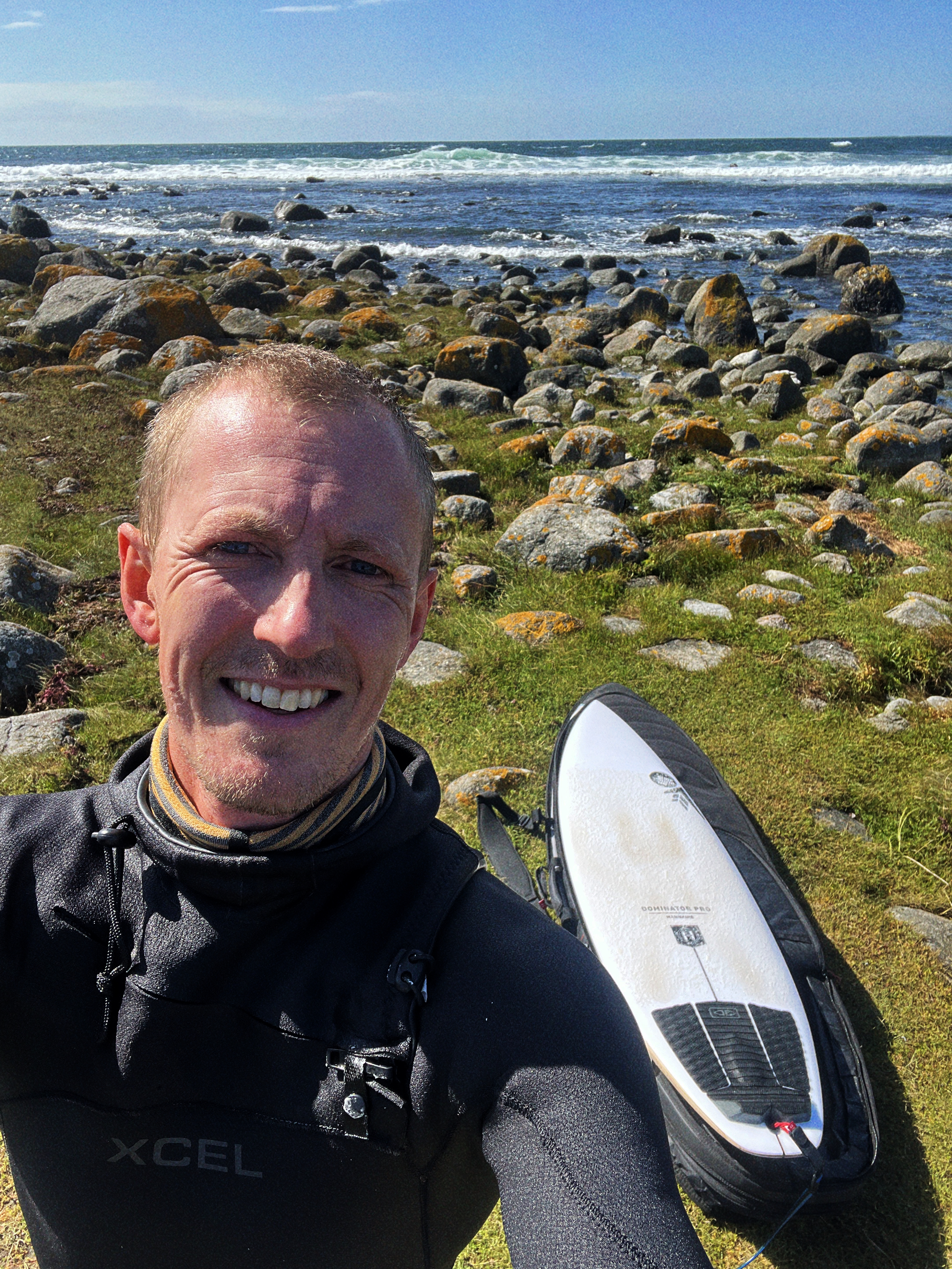 Espen Evertsen, stoka som alltid, sommersurf på Saltstein